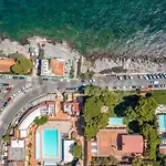M\'Place - Mondello Residence