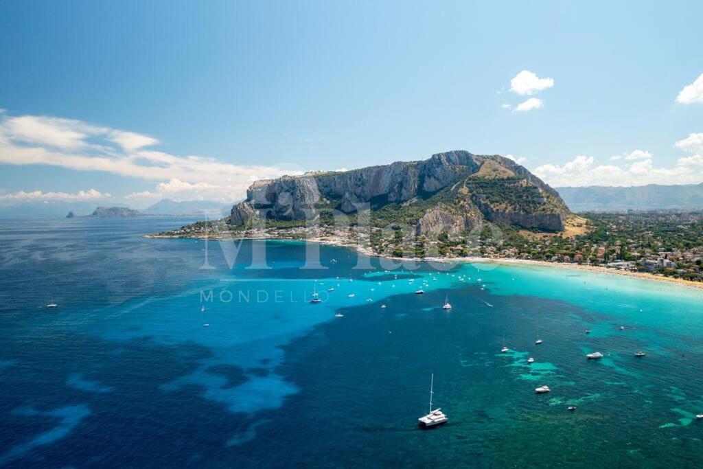 M'place - Mondello Apartment