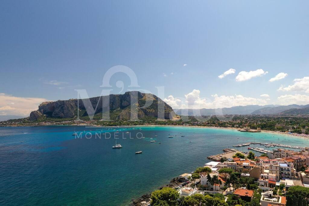 Apartment M'place - Mondello *
